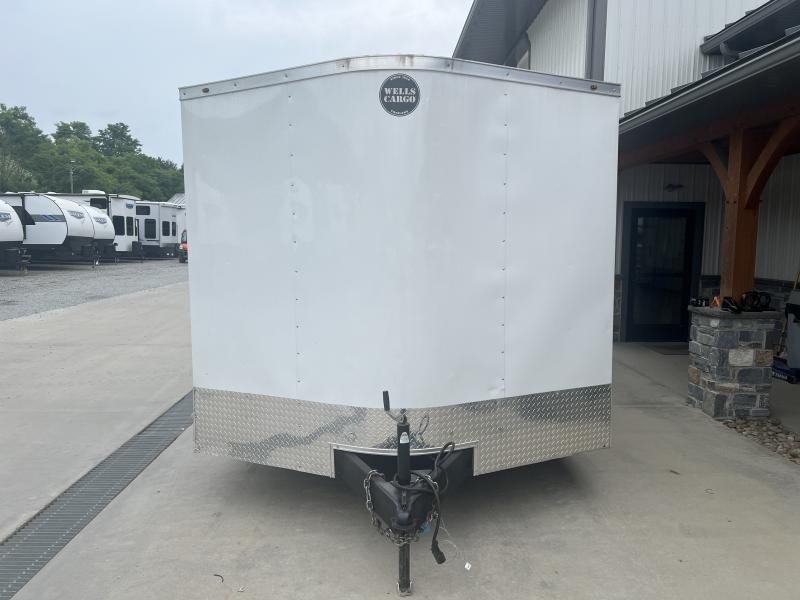 USED 2021 Wells Cargo 8.5X20 Cargo Enclosed Trailer 7000 GVW 3DconQv7z9i5