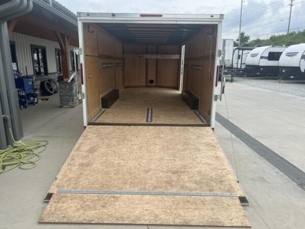 USED 2021 Wells Cargo 8.5X20 Cargo Enclosed Trailer 7000 GVW Hr4SAKaev9bu