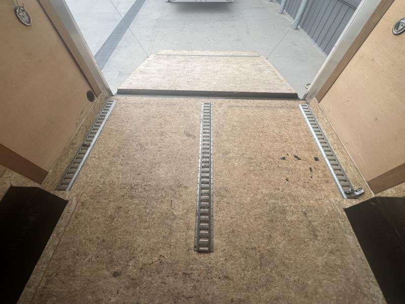 USED 2021 Wells Cargo 8.5X20 Cargo Enclosed Trailer 7000 GVW NRgQfgz1c3hd